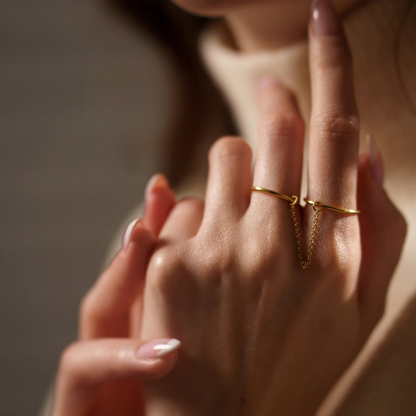 Double Finger Chain Ring