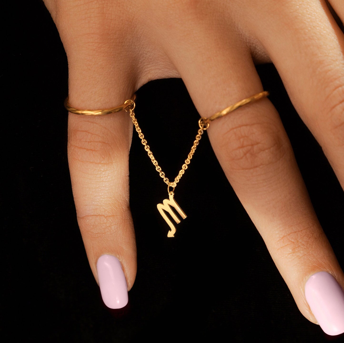 Dainty Diamond-Cut Stacking Rings With Chain and Zodiac sign Charm