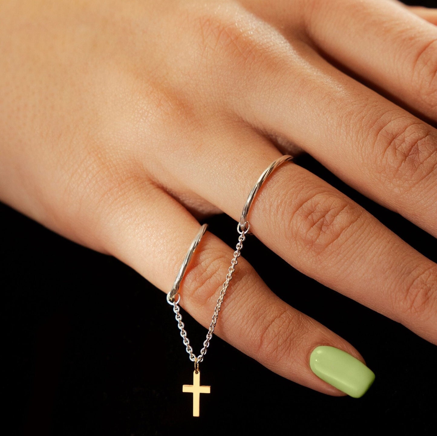 Double Finger Chain Ring with Gold Cross Pendant