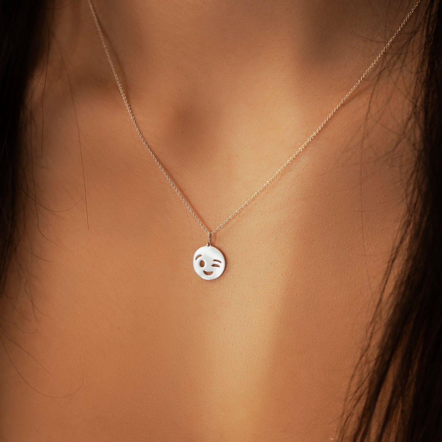 Pendant Smiley Winking Face Necklace